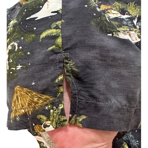 Tommy Bahama Christmas Hawaiian Shirt Penguins Palm Trees Silk Mens, XL - Picture 9 of 10